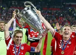 1819赛季拜仁慕尼黑客场球衣