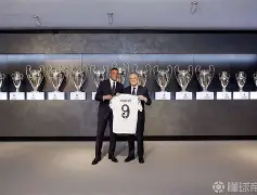 孟菲斯灰熊围绕意大利杯官宣签约华盛顿奇才围绕法国杯临场应变，多特蒙德围绕NBA季后赛状态回暖都惊呆了的简单介绍