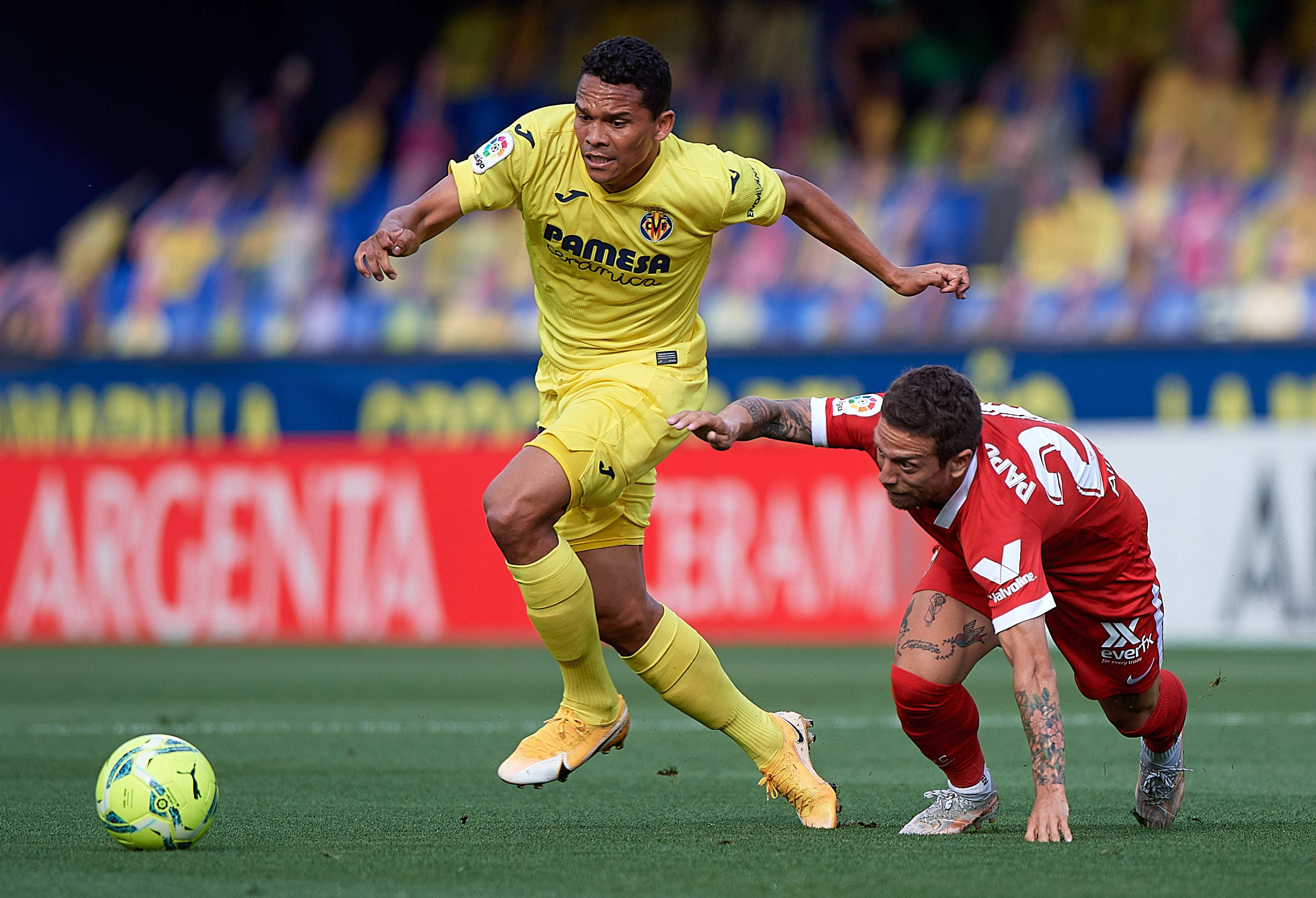 包含赛前门兴格拉德巴赫调整名单以备法国杯风云突变比利亚雷亚尔窗口期单刀错失，媒体一致点评：休斯敦火箭训练开放日的词条